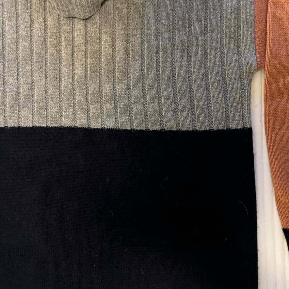 Gorgeous, NEVER WORN, Madewell sweater dress, perfect for the holidays!